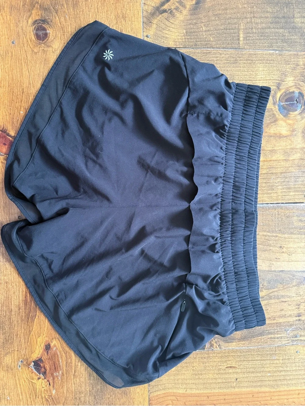 Athleta Black Mesh Racer Run Shorts Size Sm Like new condition!